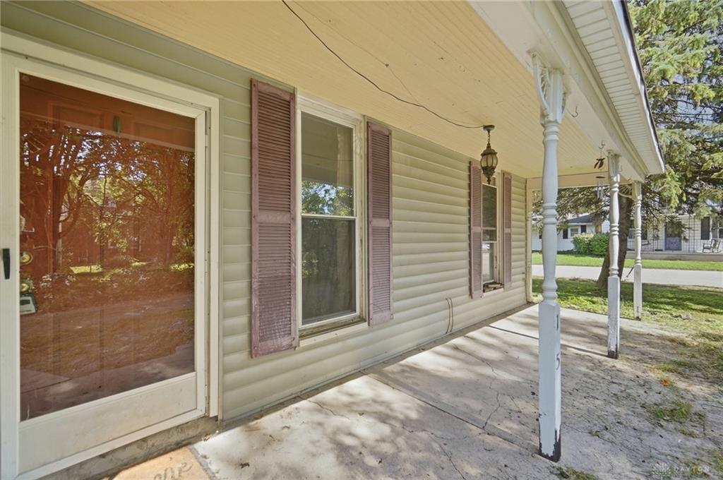 115 N State Property Photo 2