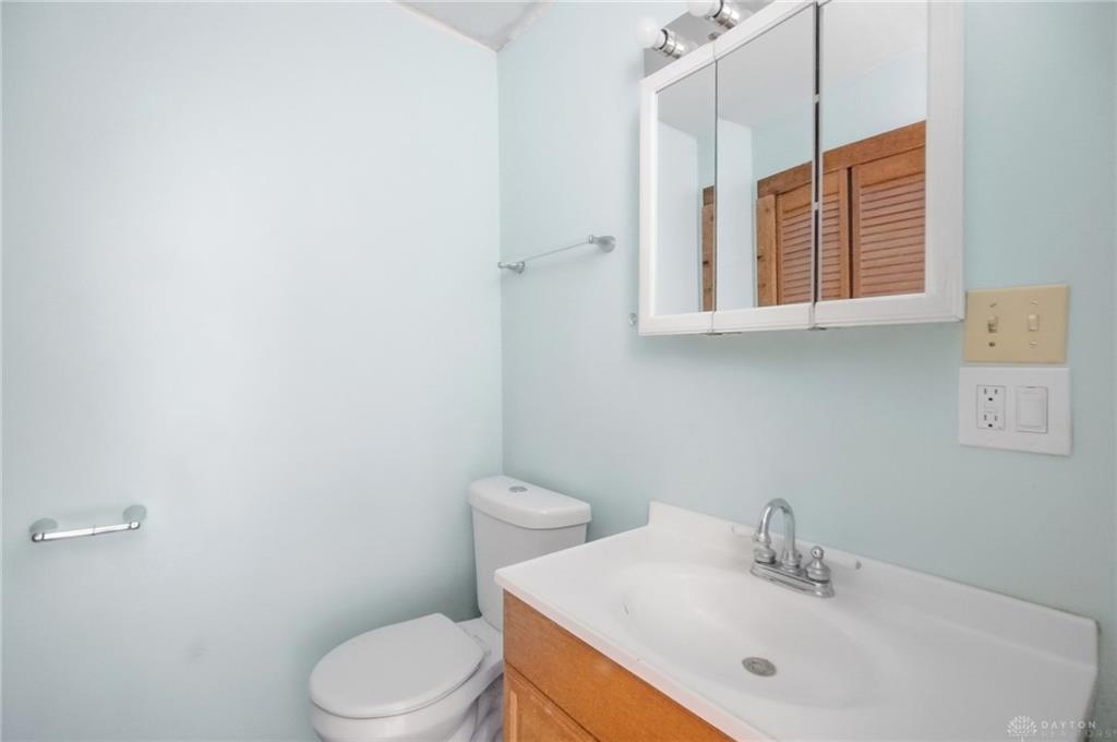 115 N State Property Photo 21