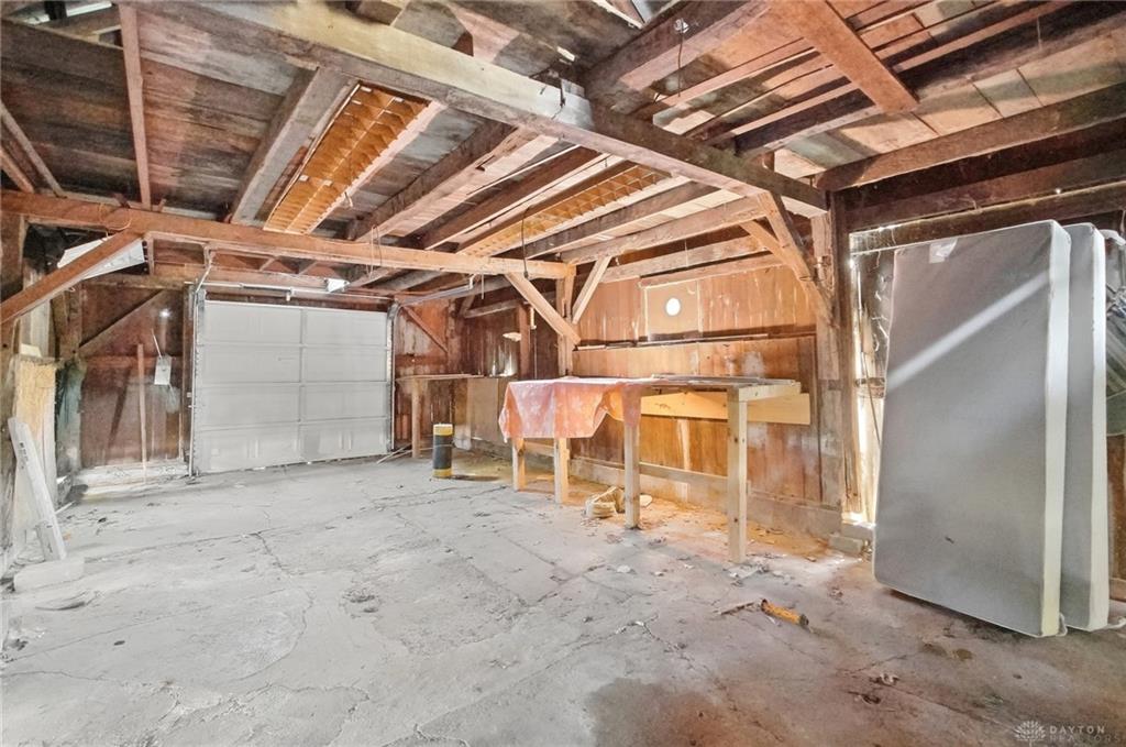 115 N State Property Photo 32