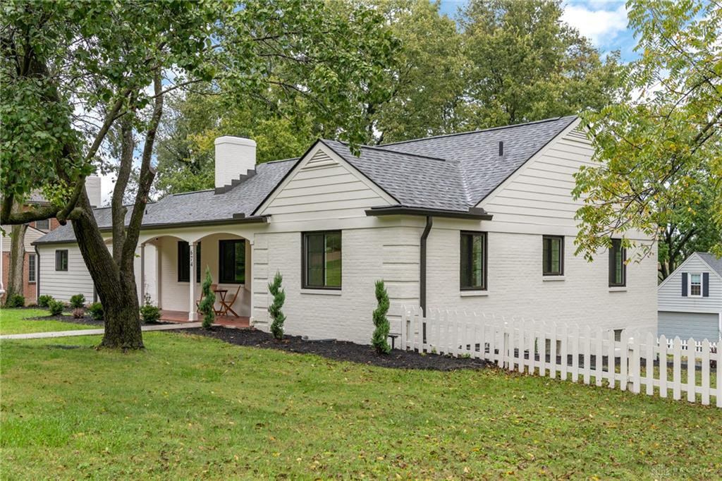 674 Garden Property Photo