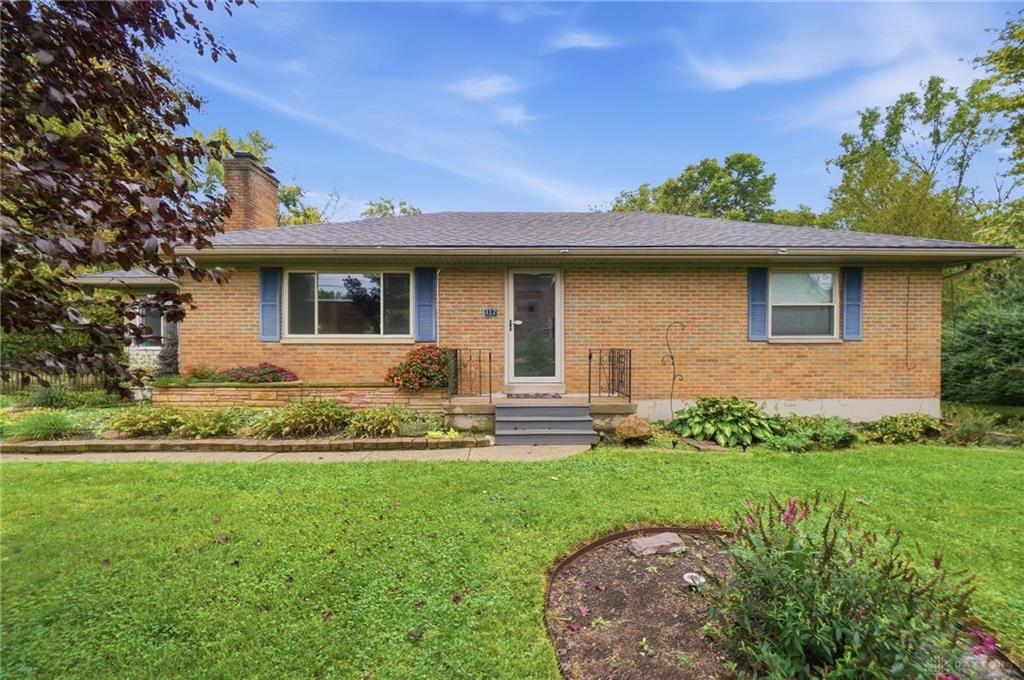 312 E Salem Property Photo 2