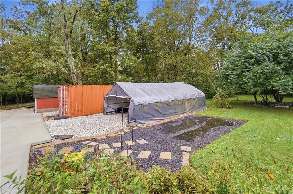 312 E Salem Property Photo 50