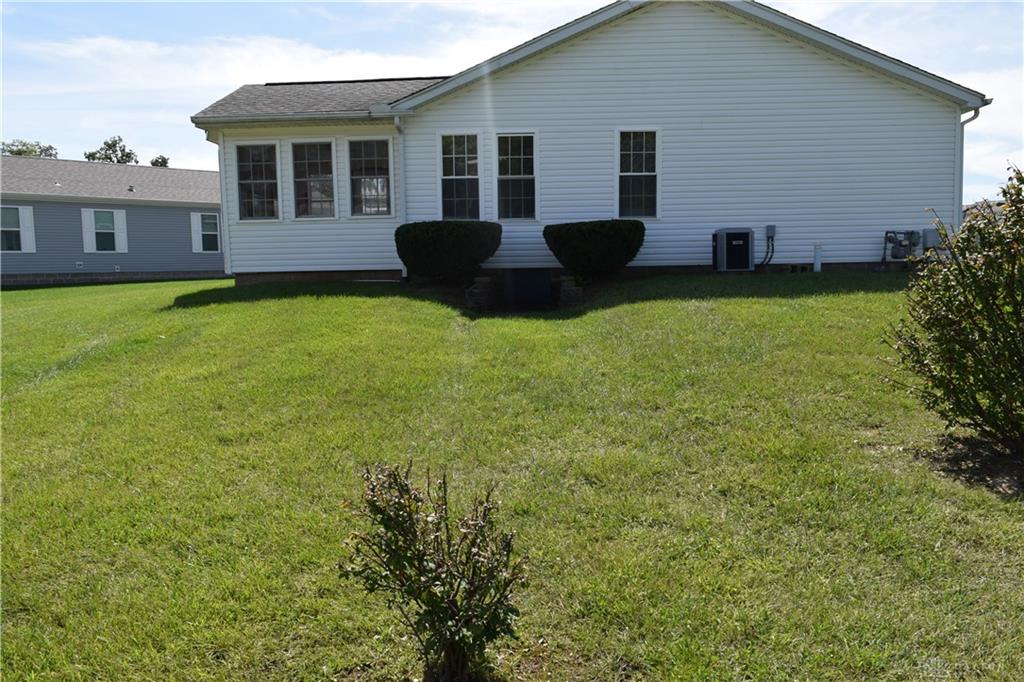 471 Kalynn Property Photo 8