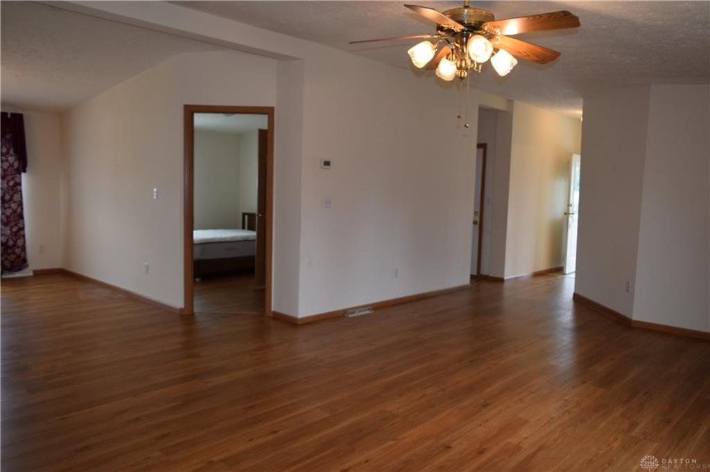 471 Kalynn Property Photo 20