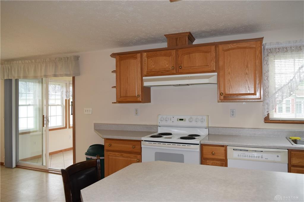 471 Kalynn Property Photo 44
