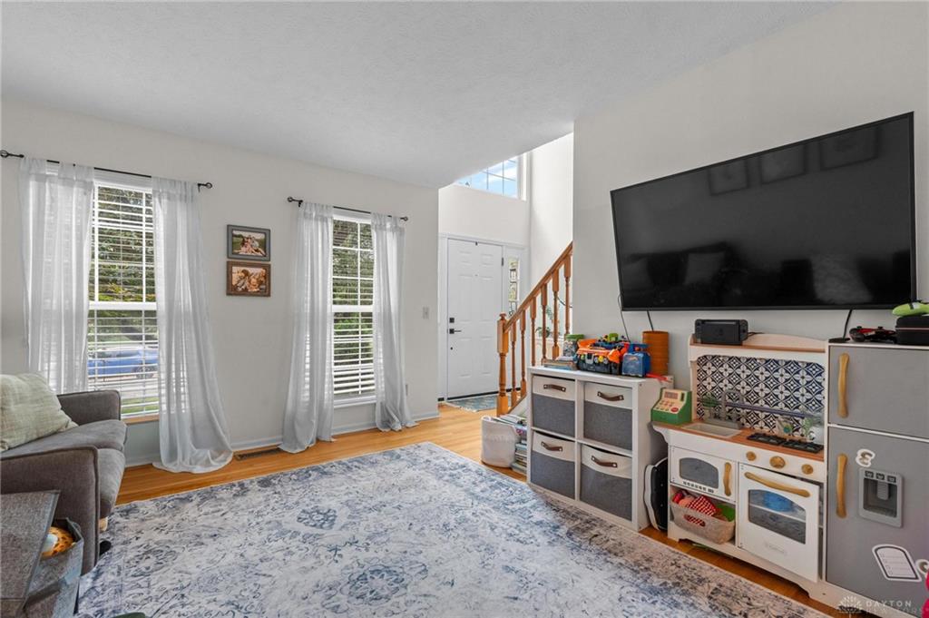 4322 Mantell Property Photo 6