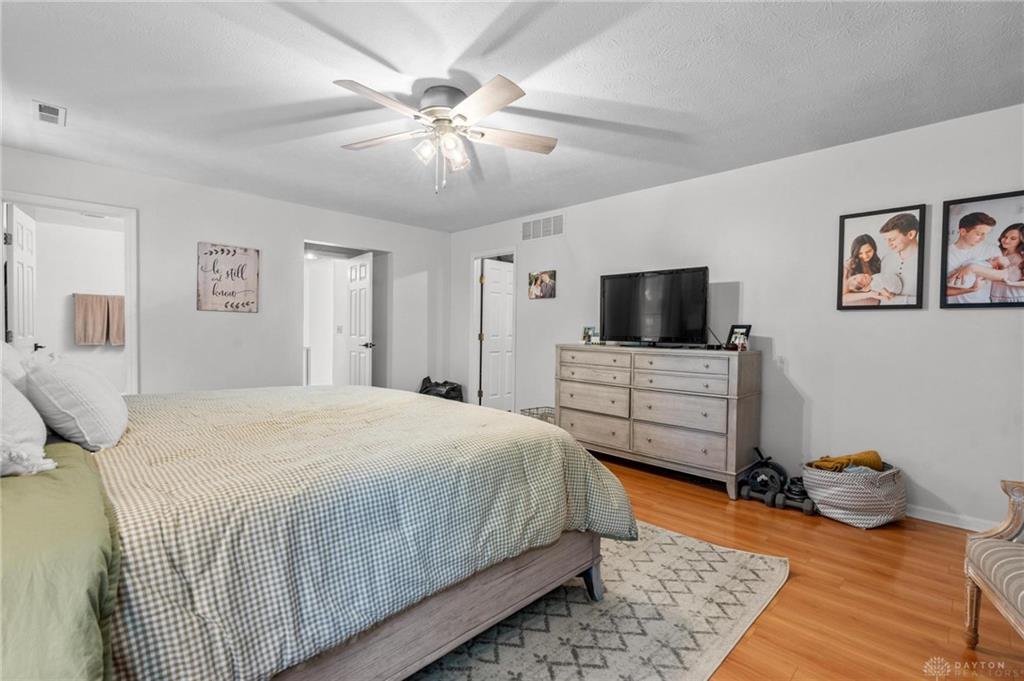 4322 Mantell Property Photo 32