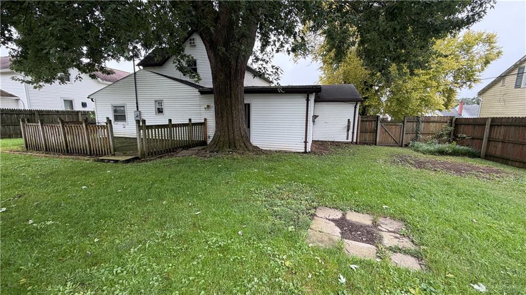 580 E Ward Property Photo 25