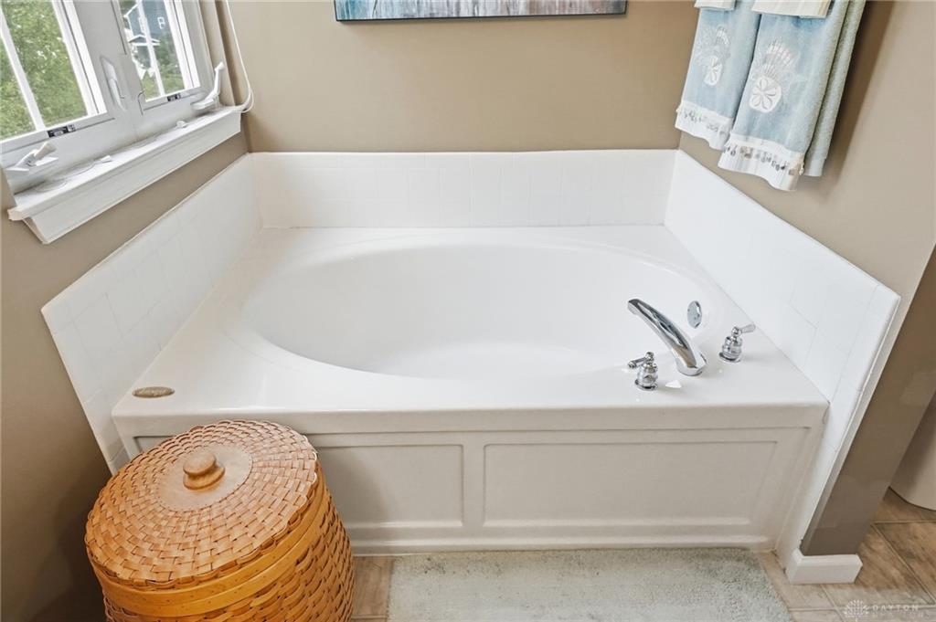 1386 Emily Beth Property Photo 36