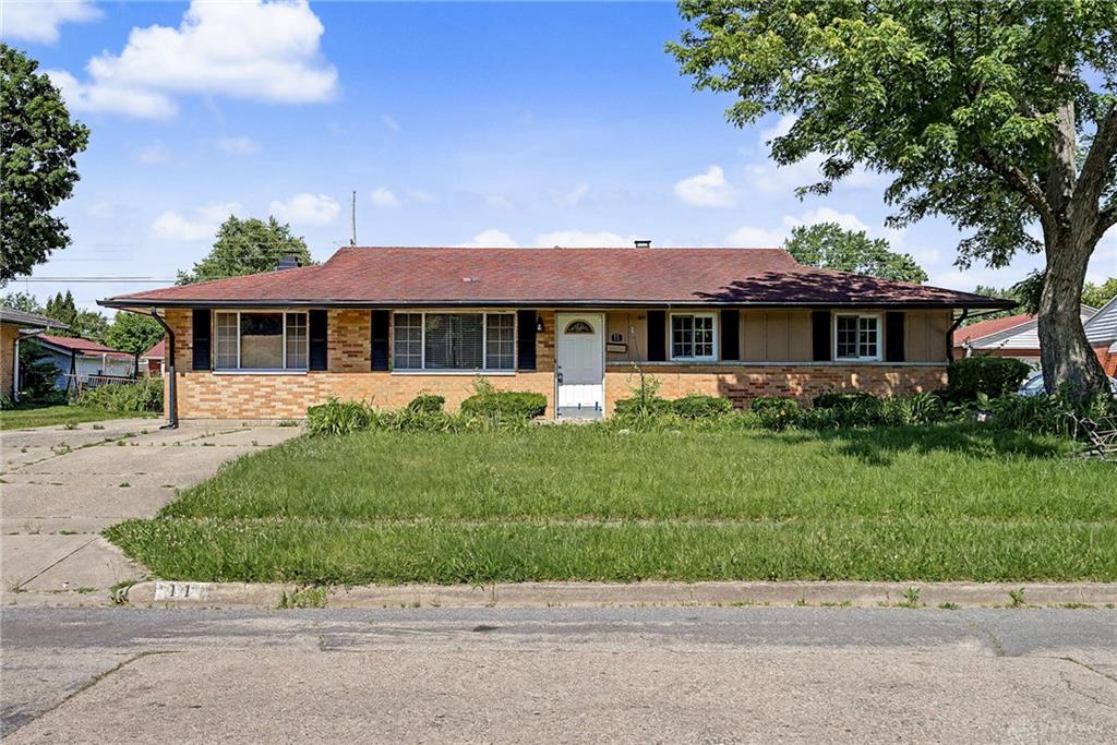11 Hillgard Property Photo 1