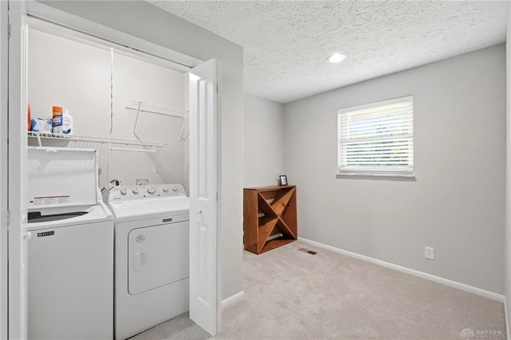 3977 Rexford Property Photo 11