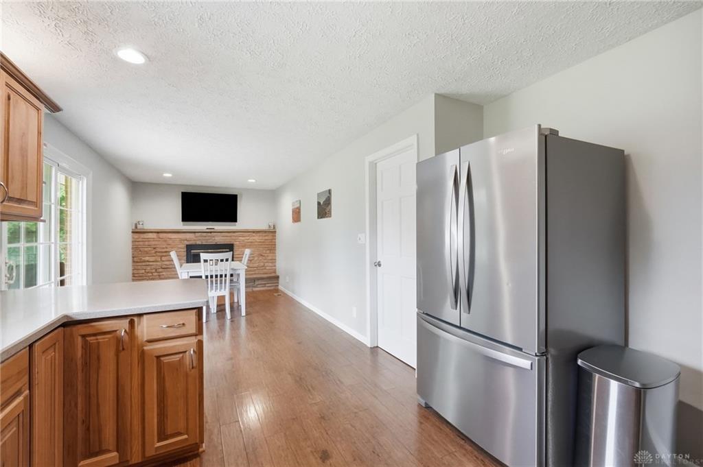 3977 Rexford Property Photo 18