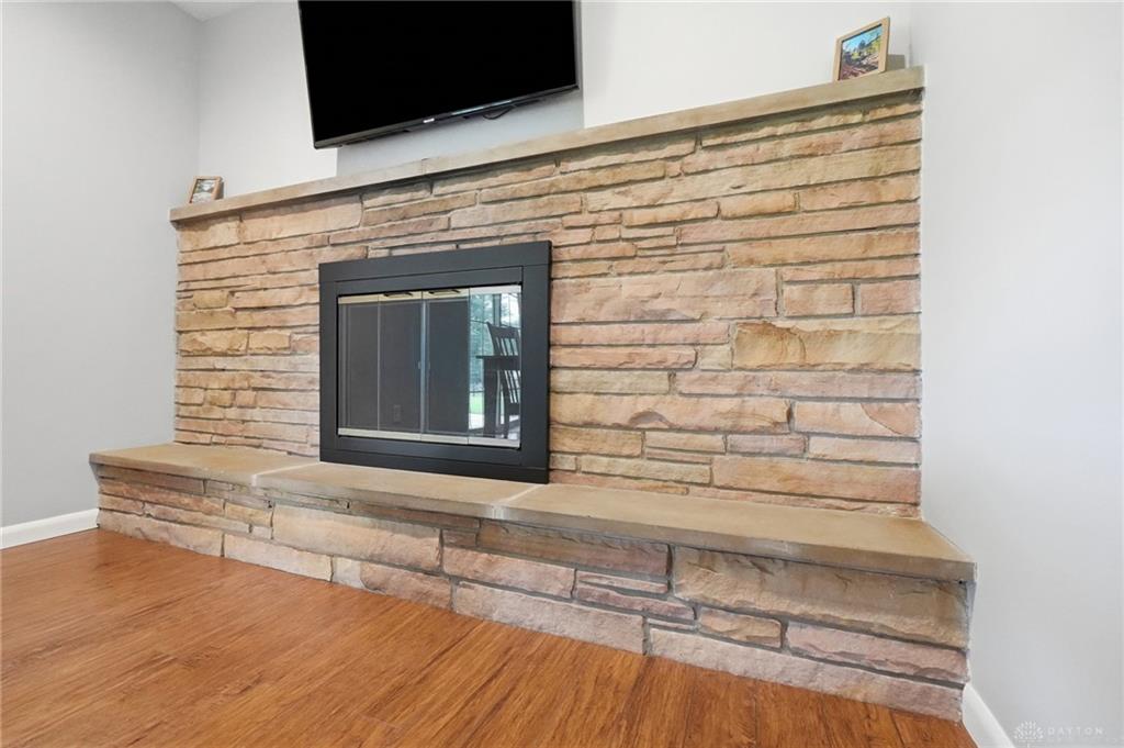 3977 Rexford Property Photo 23