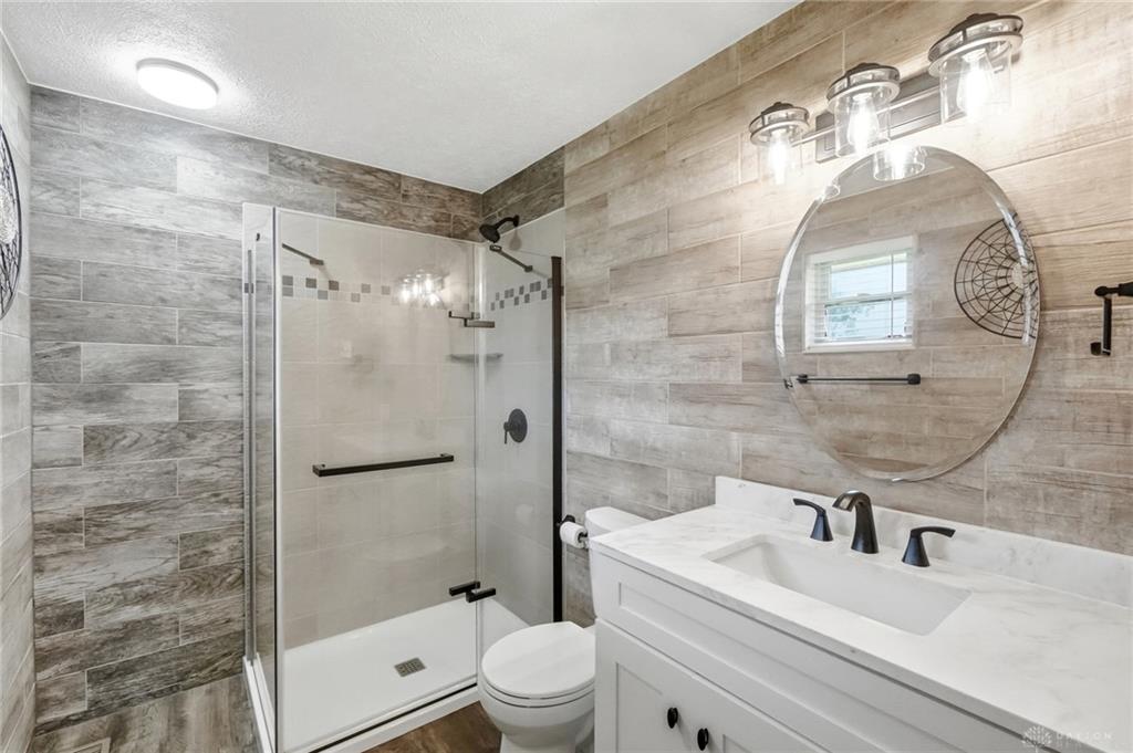 3977 Rexford Property Photo 27