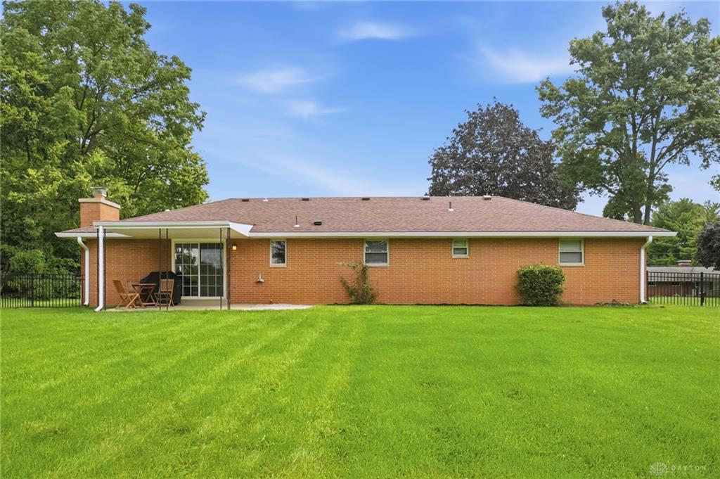 3977 Rexford Property Photo 35