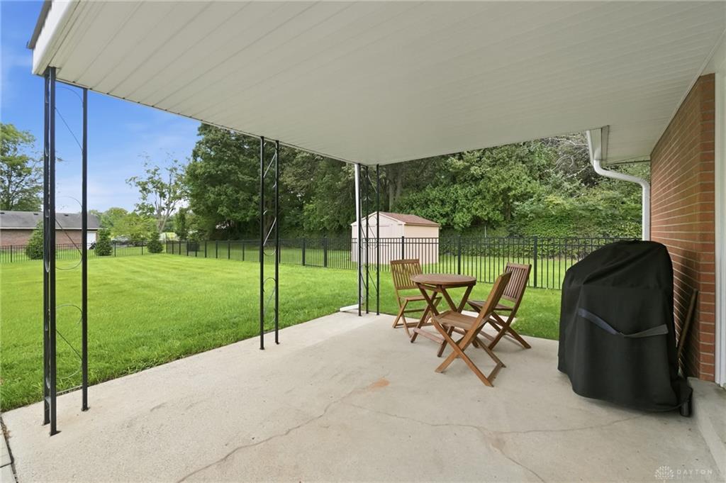 3977 Rexford Property Photo 41