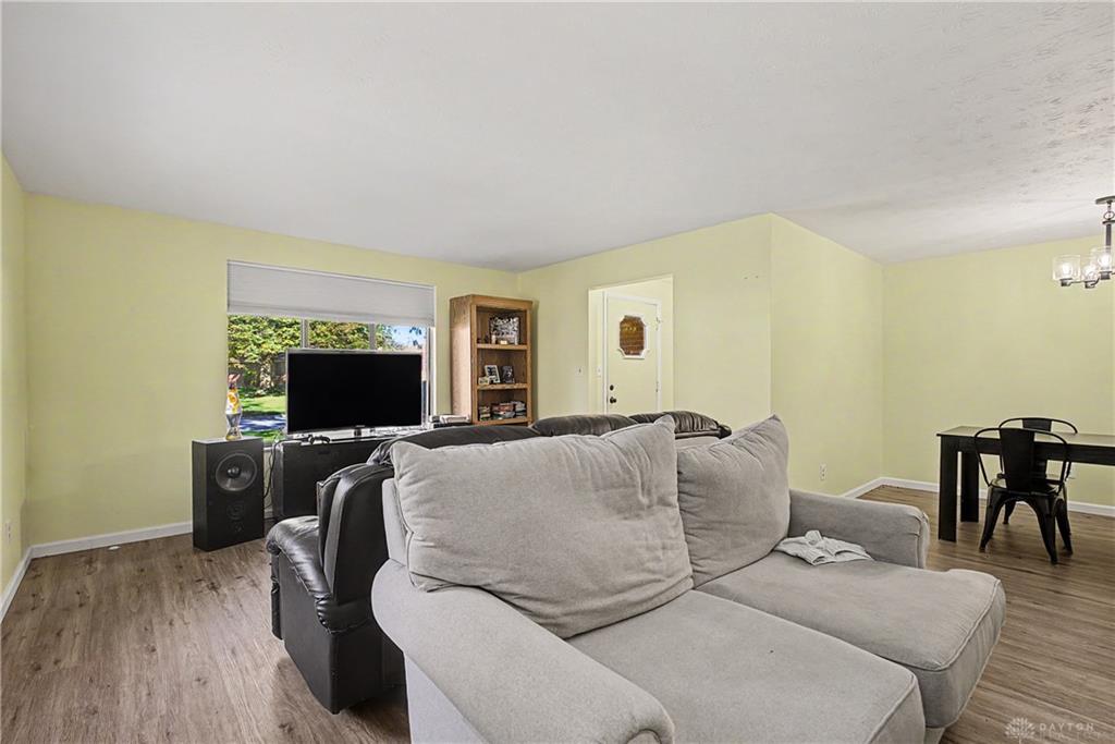1310-1312 Quailbend Property Photo 12