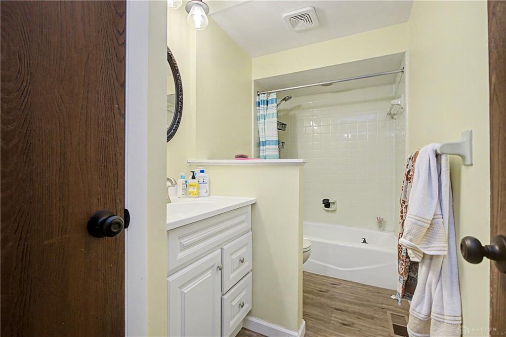 1310-1312 Quailbend Property Photo 17