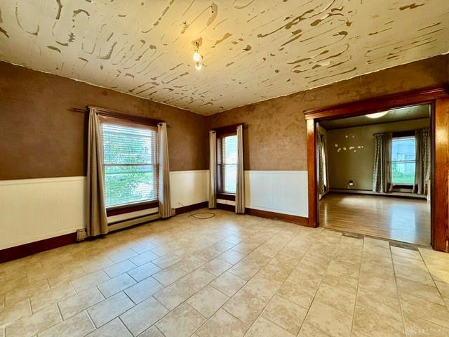 207 W Monument Property Photo 24