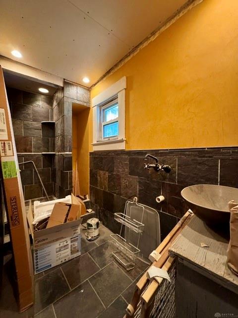 207 W Monument Property Photo 48