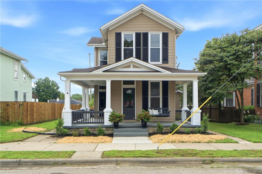 145 E Market Property Photo 1