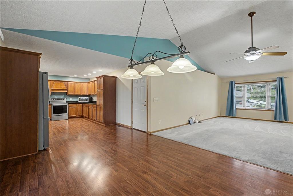 6230 7 Pines Property Photo 13