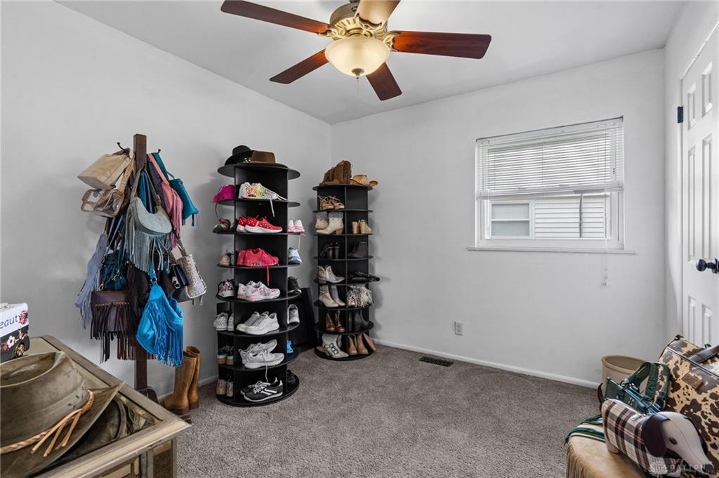 20 Walnut Property Photo 18