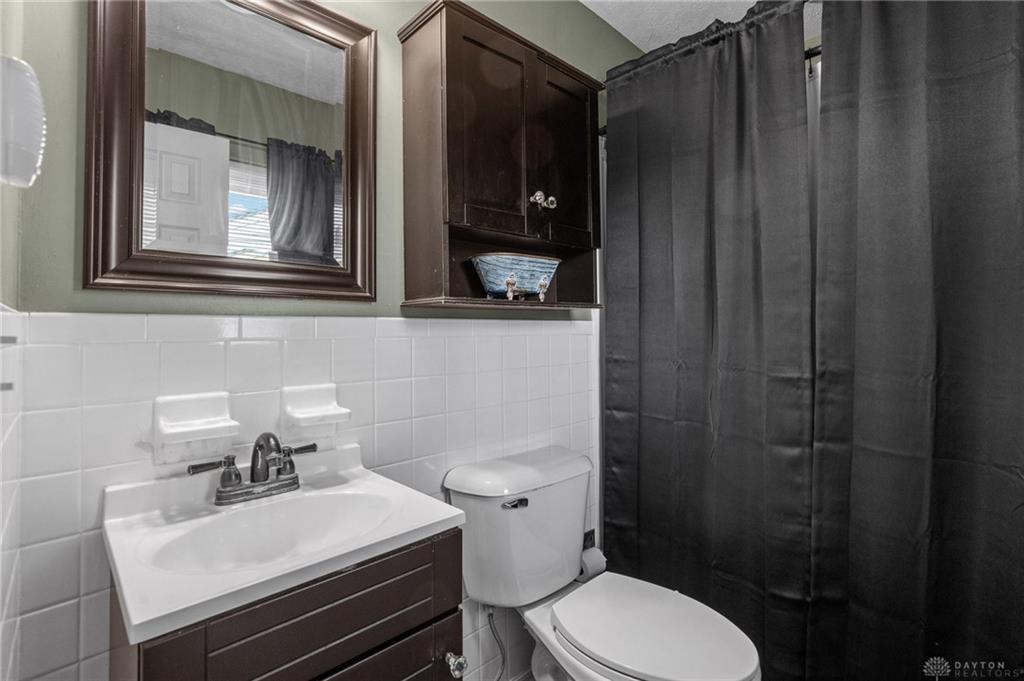 20 Walnut Property Photo 22