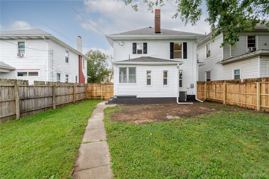 110 N Sutphin Property Photo 38