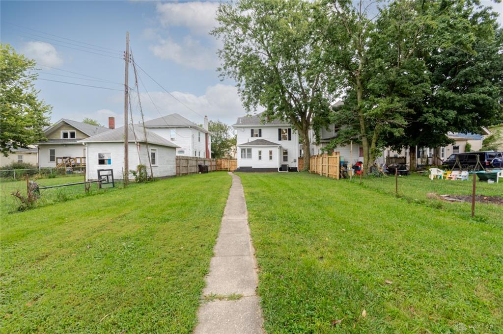 110 N Sutphin Property Photo 39