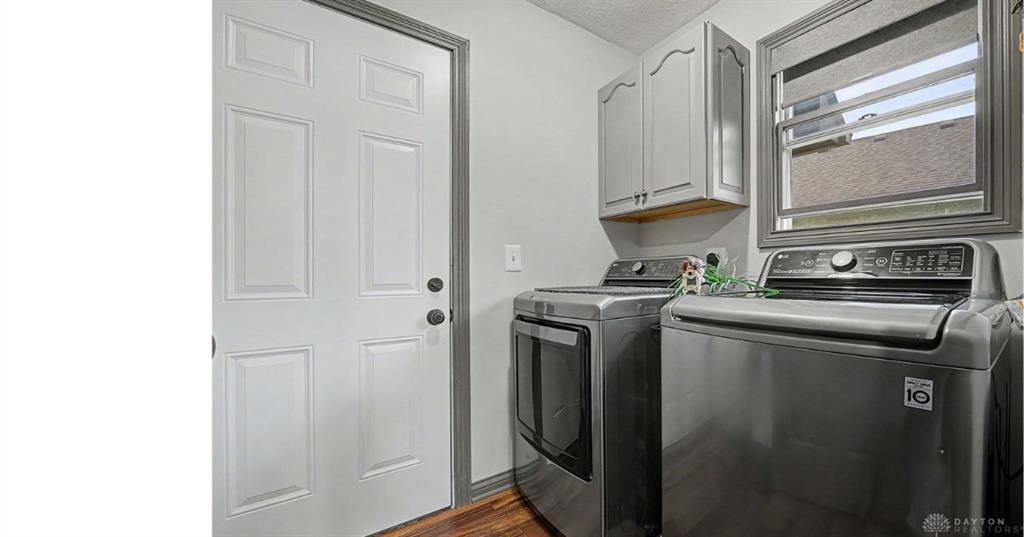 2742 Greenridge Property Photo 8