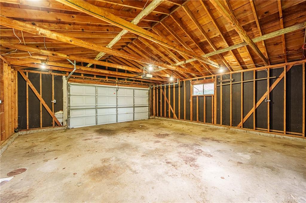 1508 Constance Property Photo 32