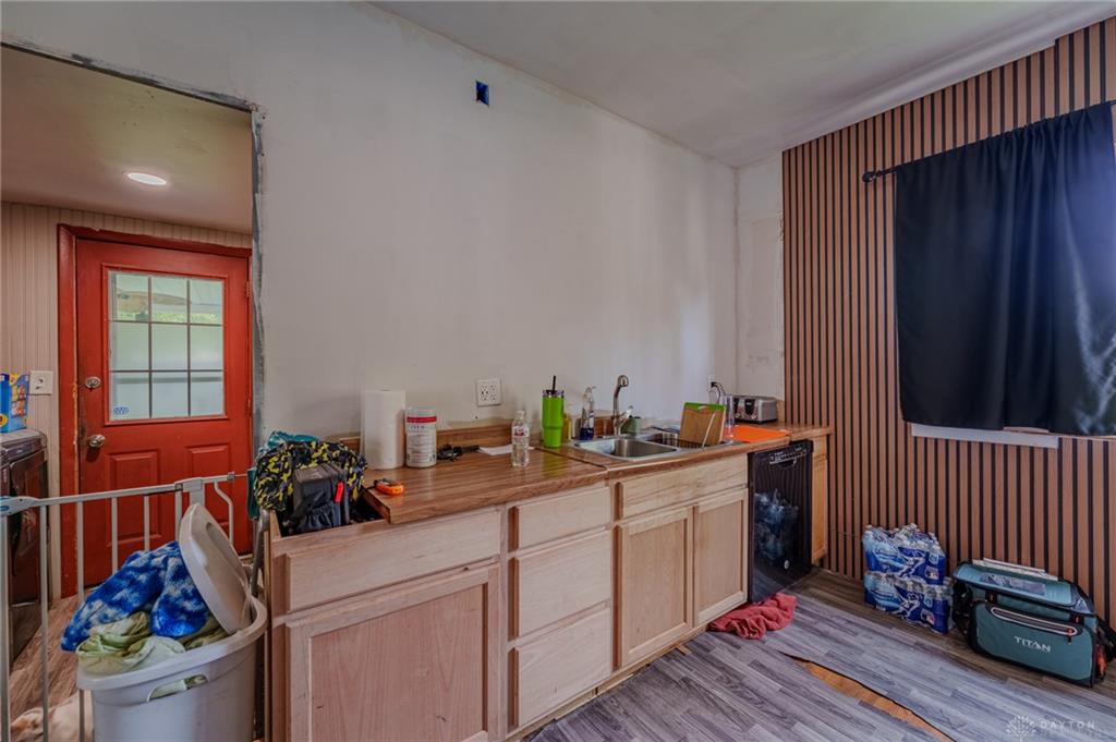 16 Springway Property Photo 17