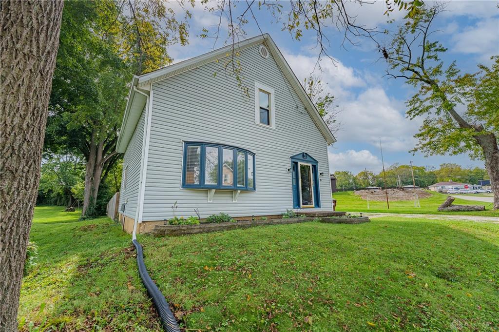 16 Springway Property Photo 31