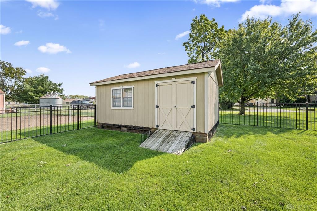 3241 Sioux Property Photo 36