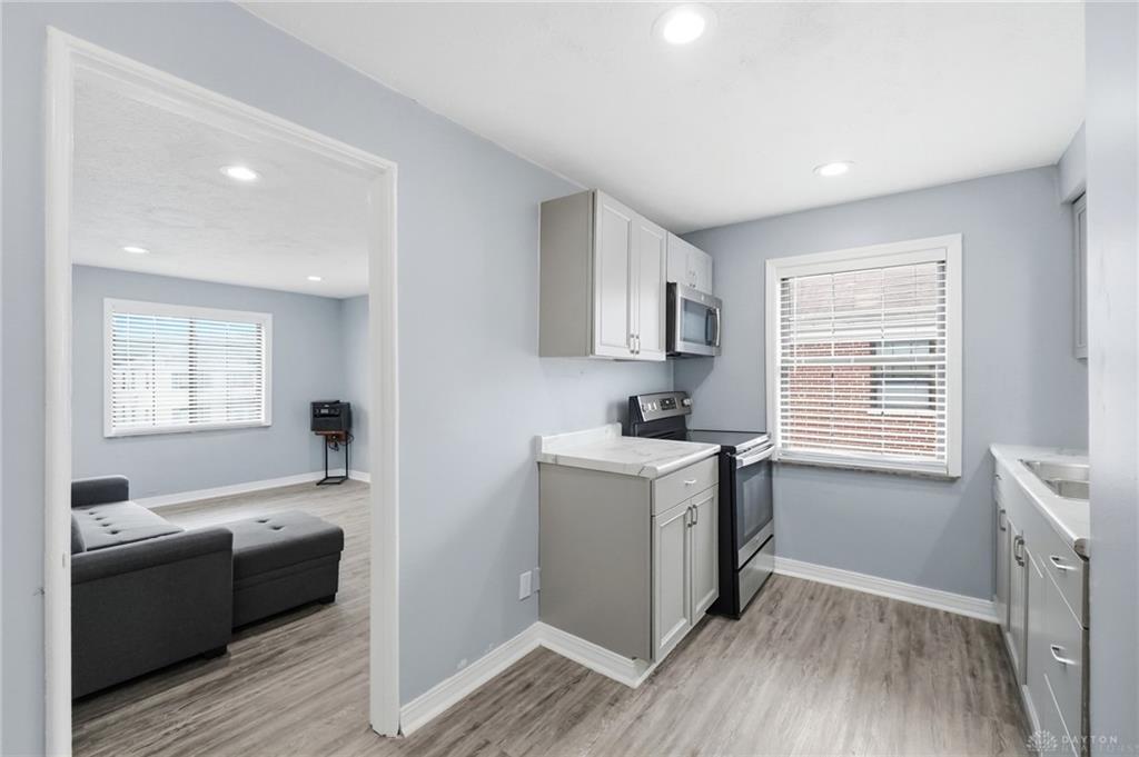 533 Wiltshire Property Photo 9