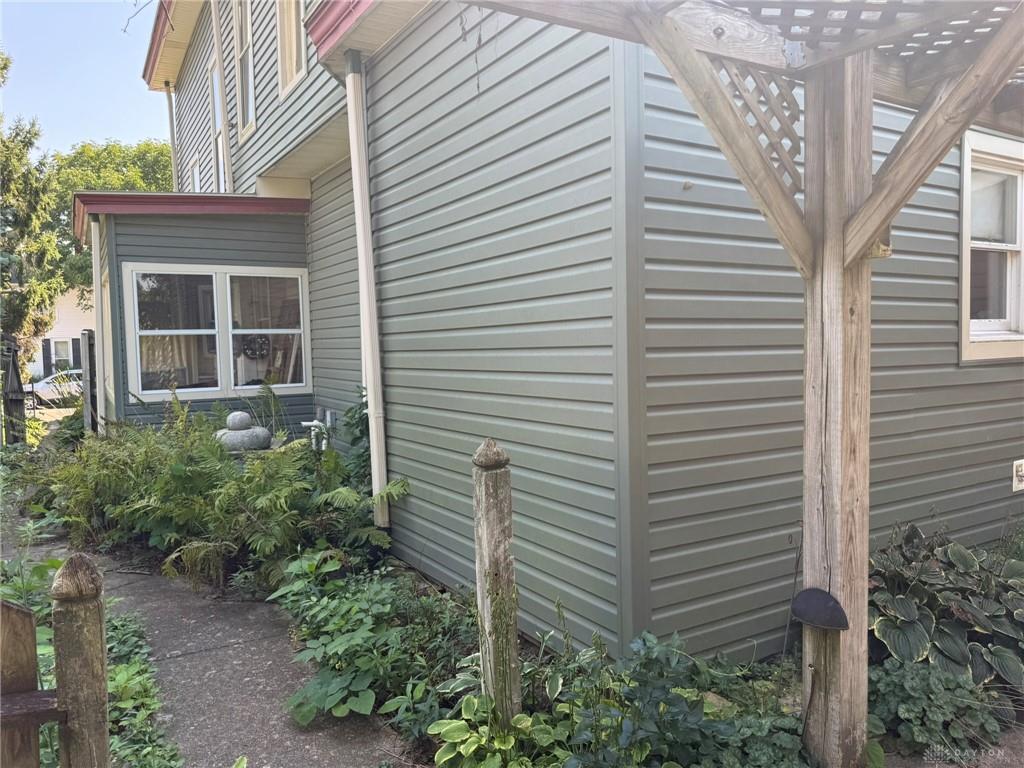 73 N Main Property Photo 15