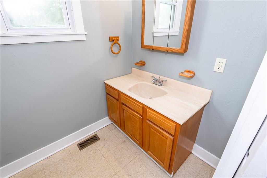 263 Wyoming Property Photo 16