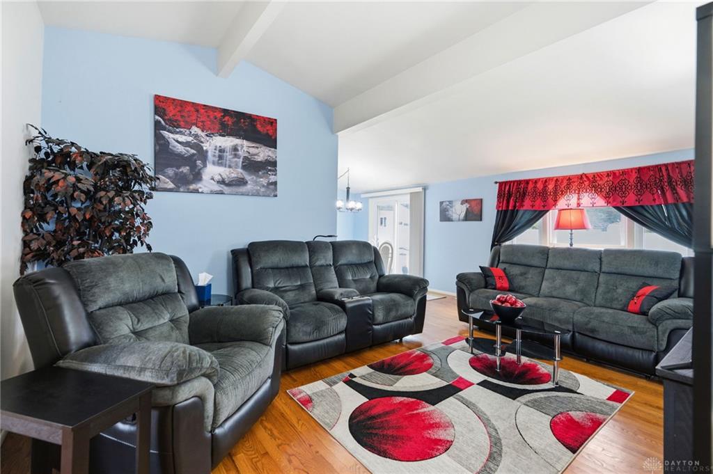 1221 James Property Photo 6