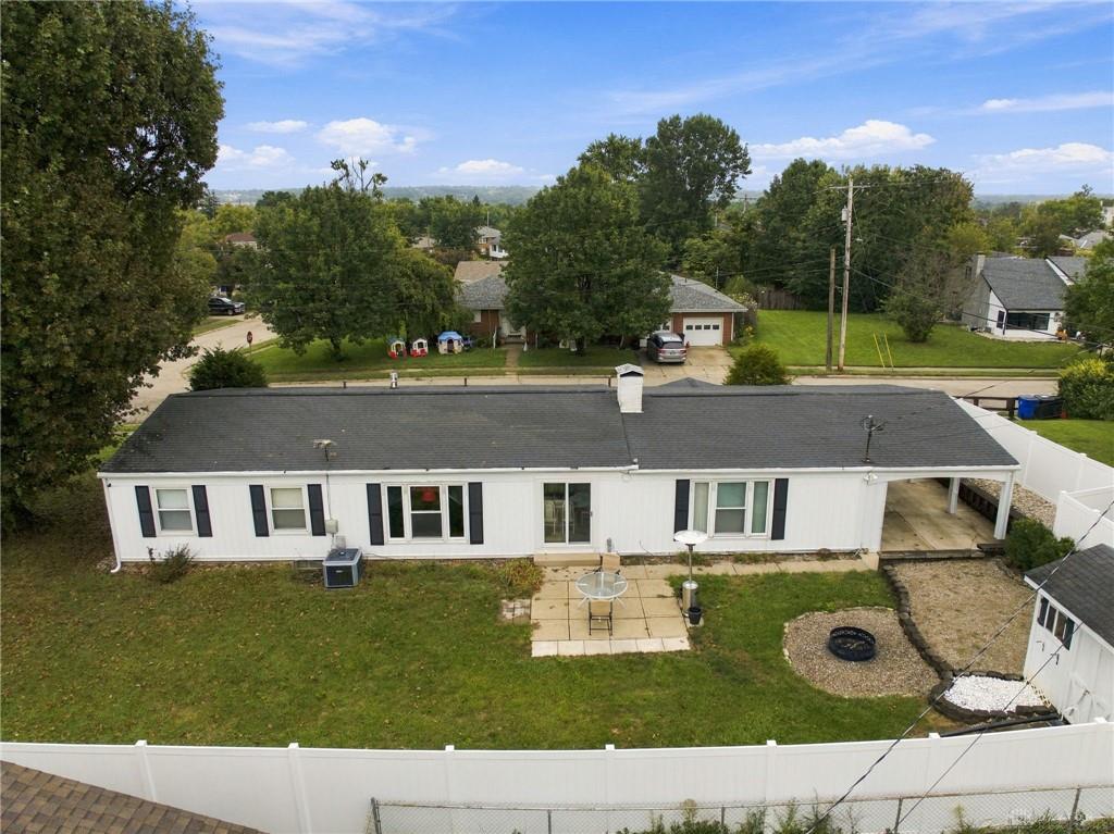 1221 James Property Photo 44