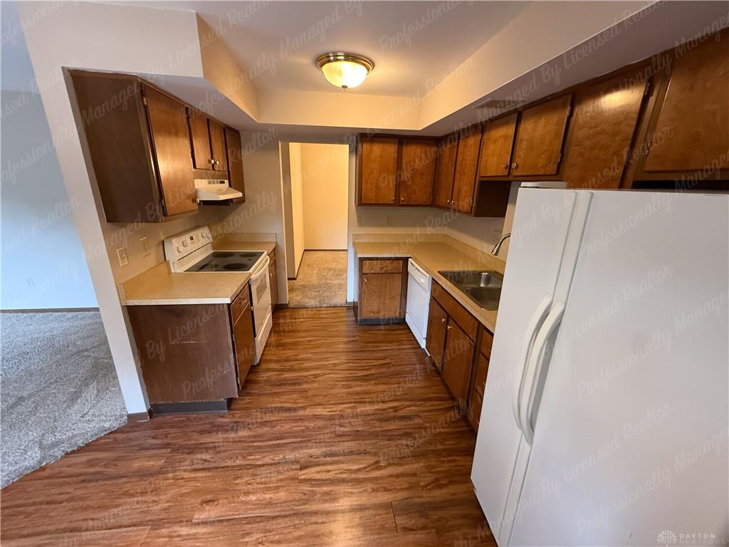 290 E Alex Bell 4 Property Photo 15