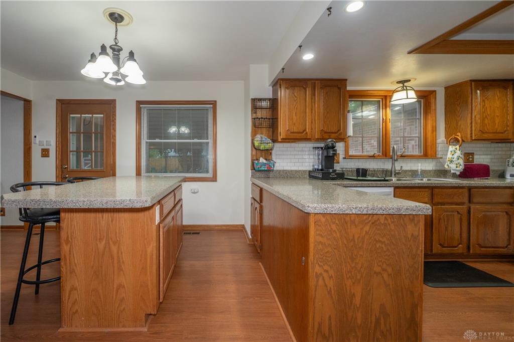 1874 Willowgreen Property Photo 7