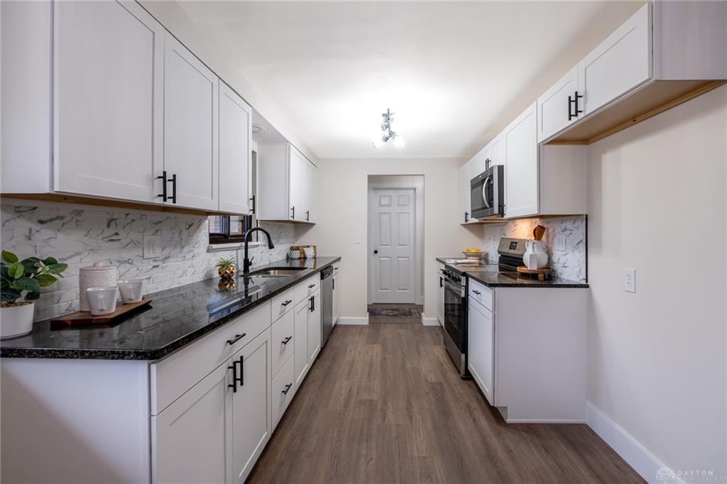 6423 Alp Property Photo 5