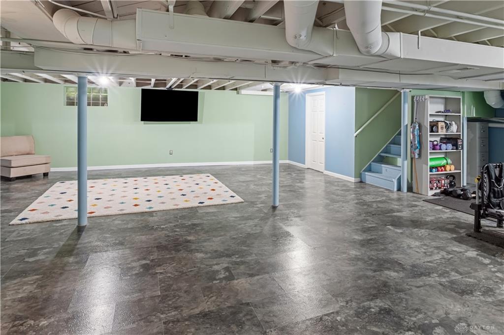 208 E Dorothy Property Photo 19