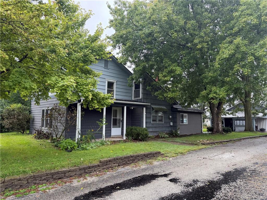 8923 W National Property Photo 1