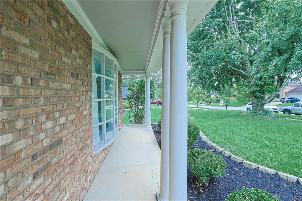 600 Quail Run Property Photo 3