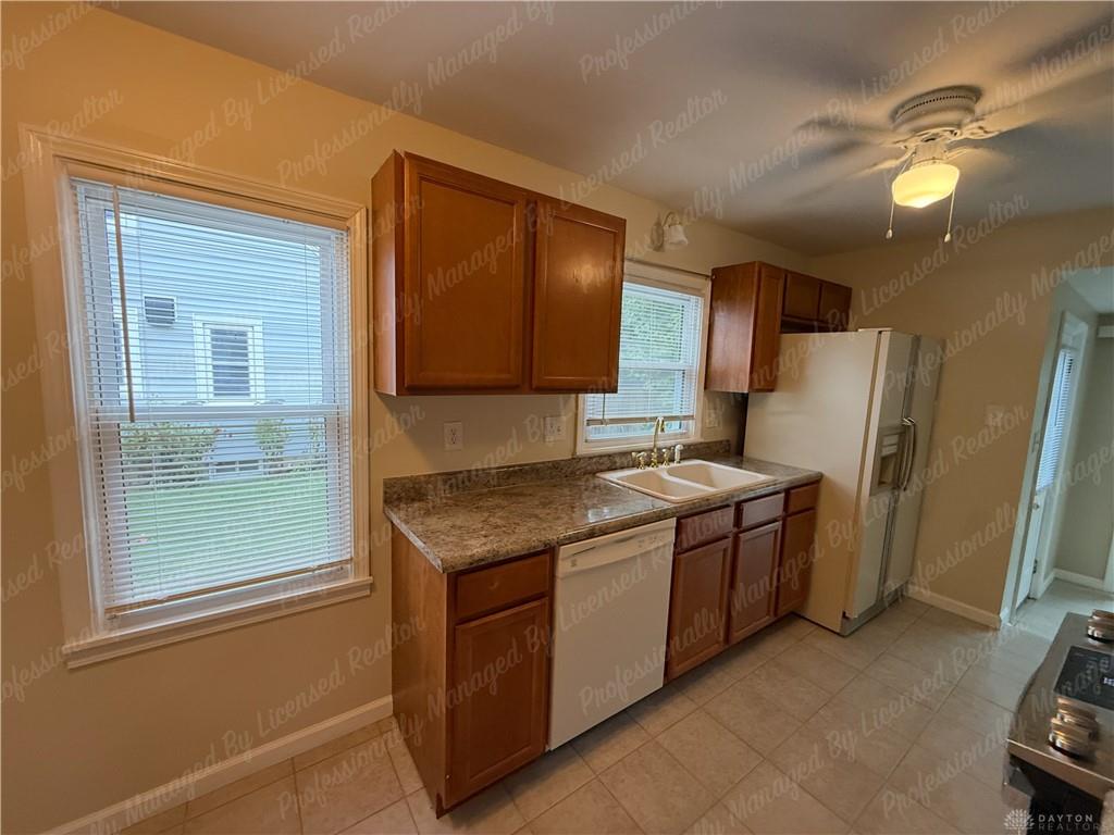 1516 Norton Property Photo 8