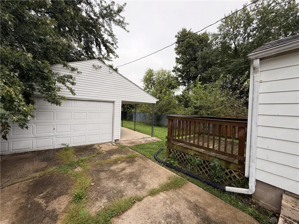 1516 Norton Property Photo 26