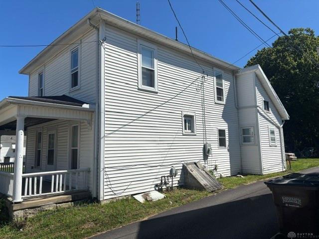 219 Gordon Property Photo 4