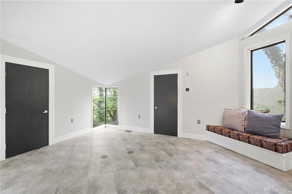 1617 Big Hill Property Photo 47